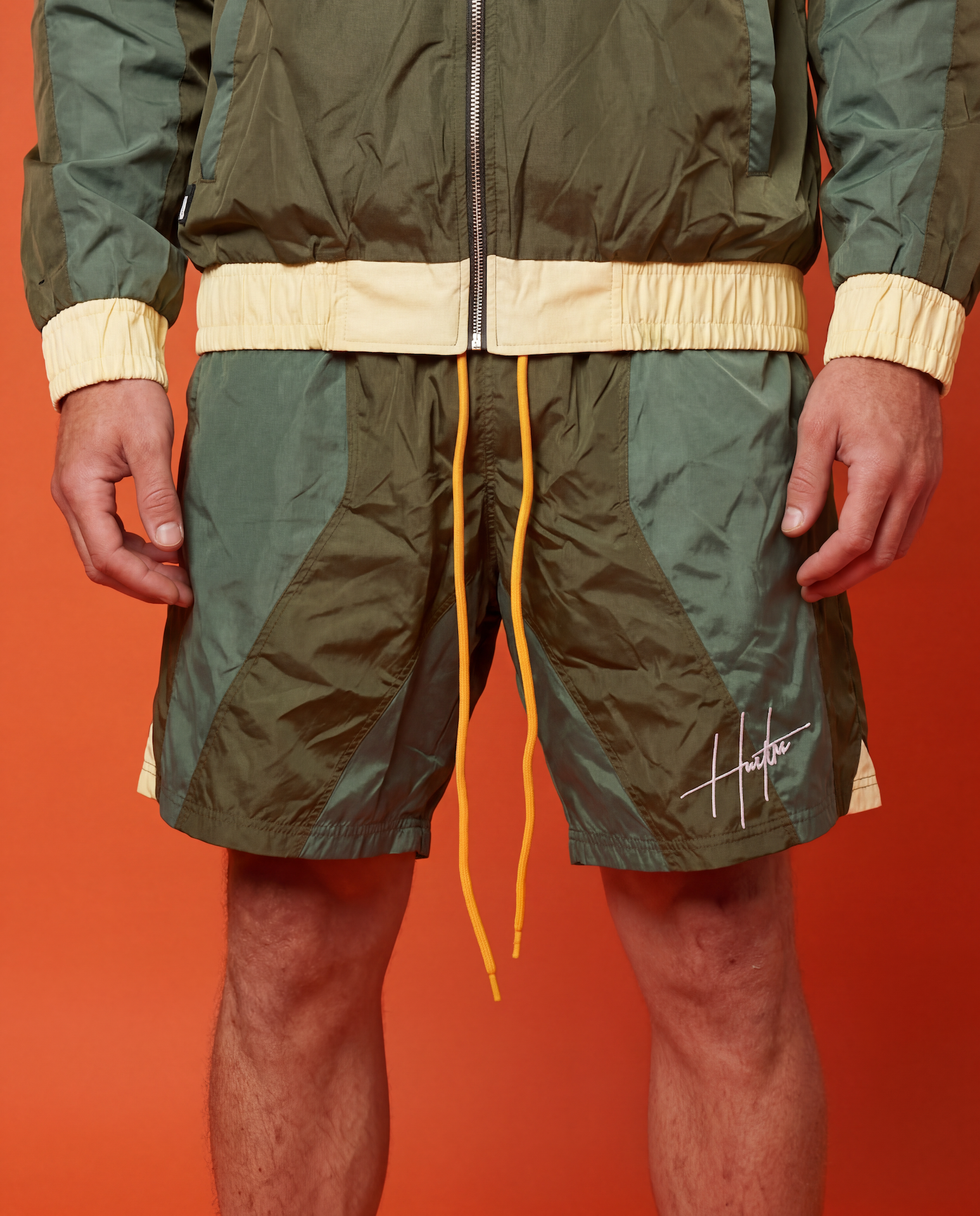 TRACK MEET "WINDBREAKER SHORTS" GREEN